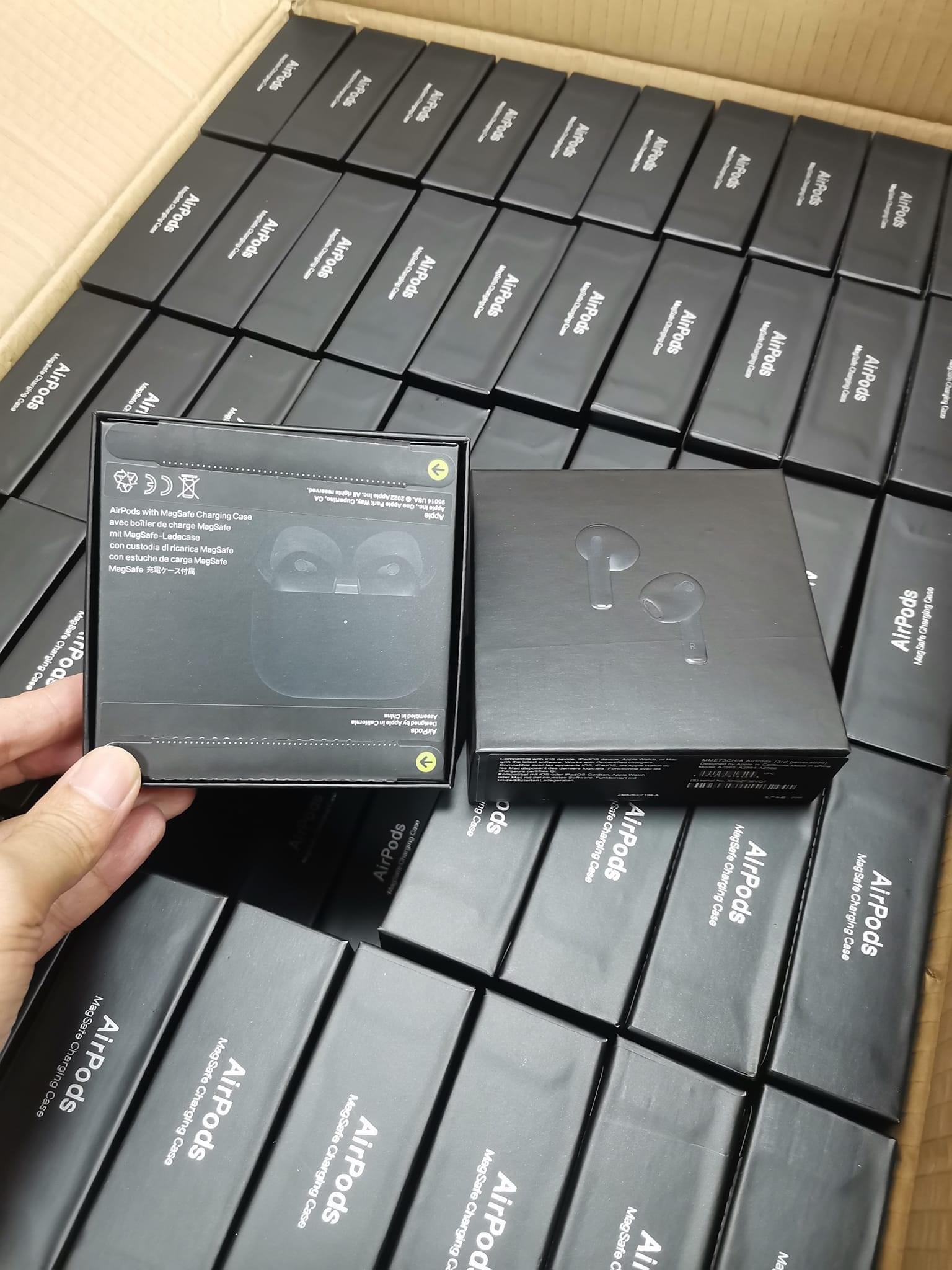 Amazing Black airpods 3 Pallet - Bulk liquidation sales