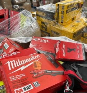 Dewalt And Milwaukee Tools