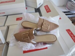 Overstock Pallet of women's shoes and sandles