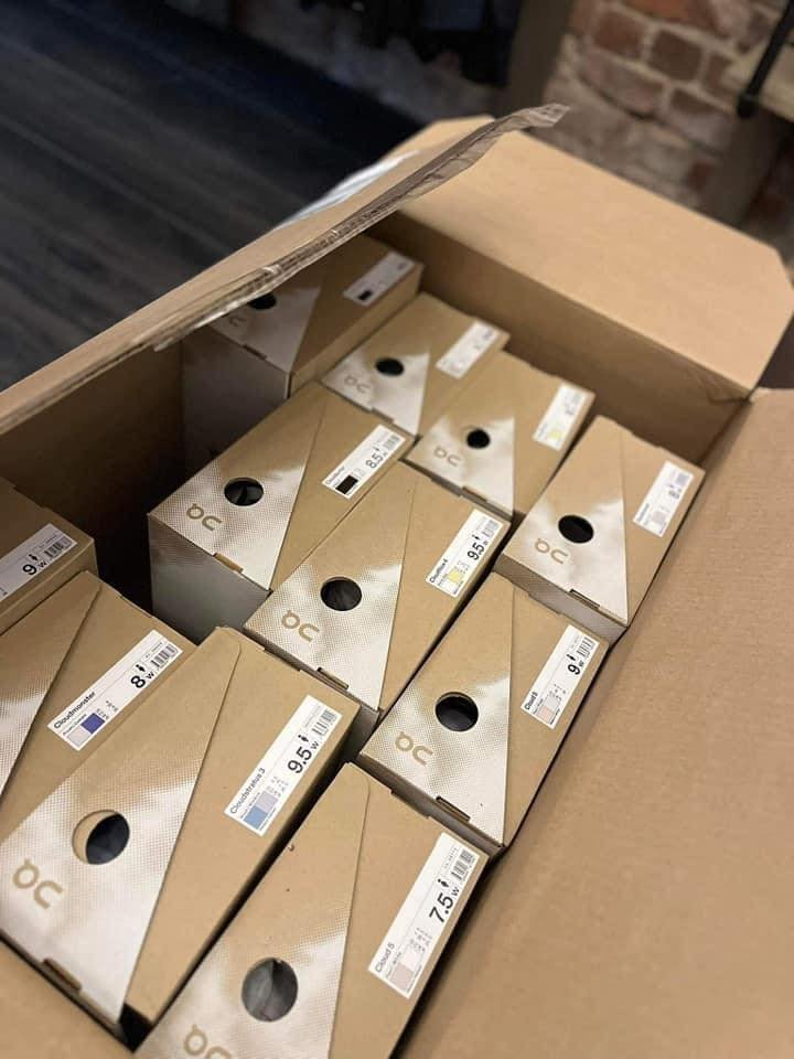 Amazing Cloud nova shoe pallet - Bulk liquidation sales