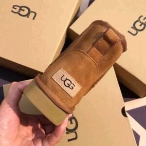 Amazing Ugg Shoes Pallets - Bulk liquidation sales